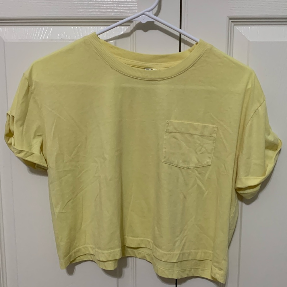 Divided H&M Medium Yellow Front Pocket Crop Top
